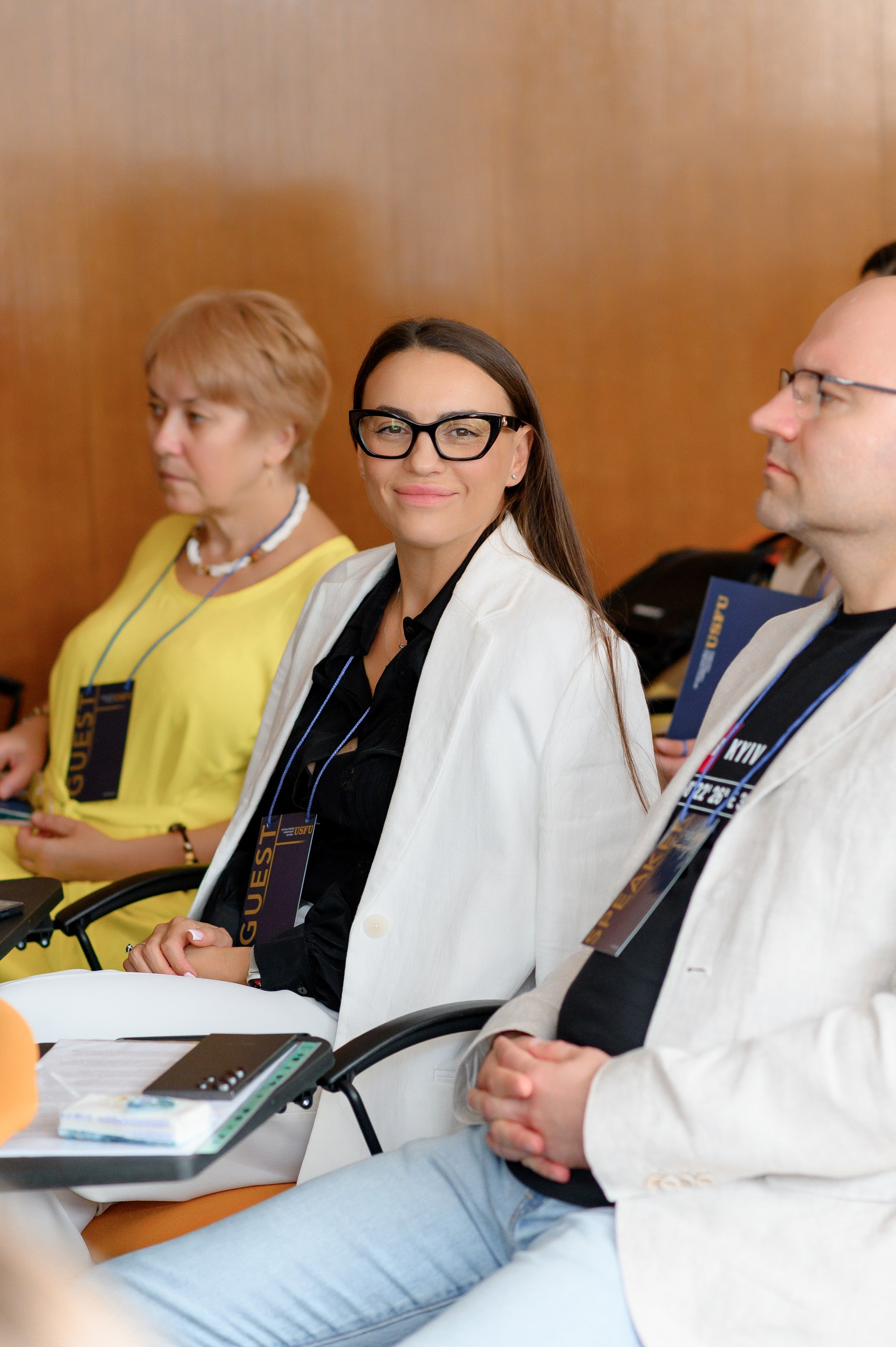 Круглий стіл 12 вересня (1)