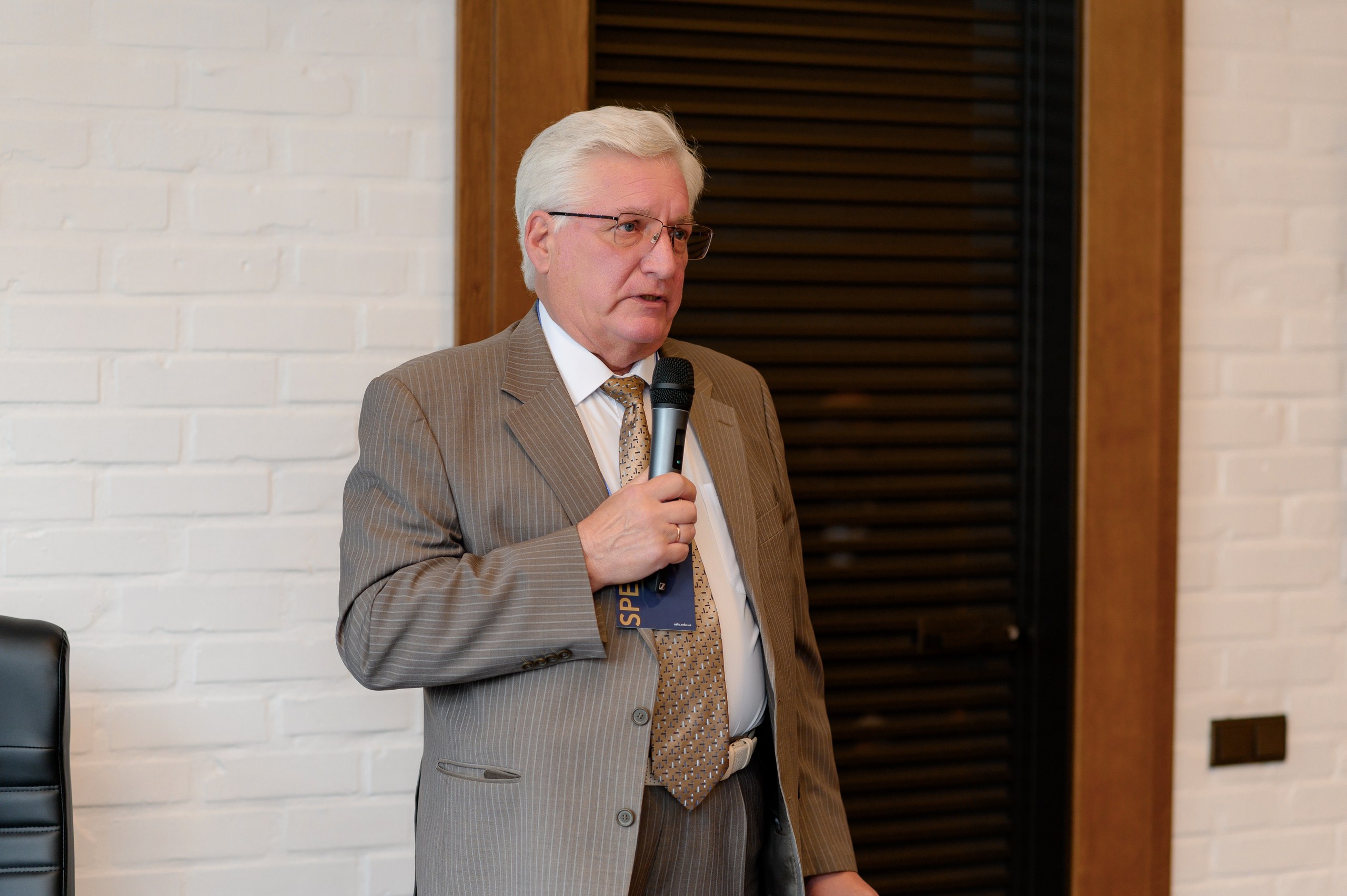 Круглий стіл 12 вересня (3)