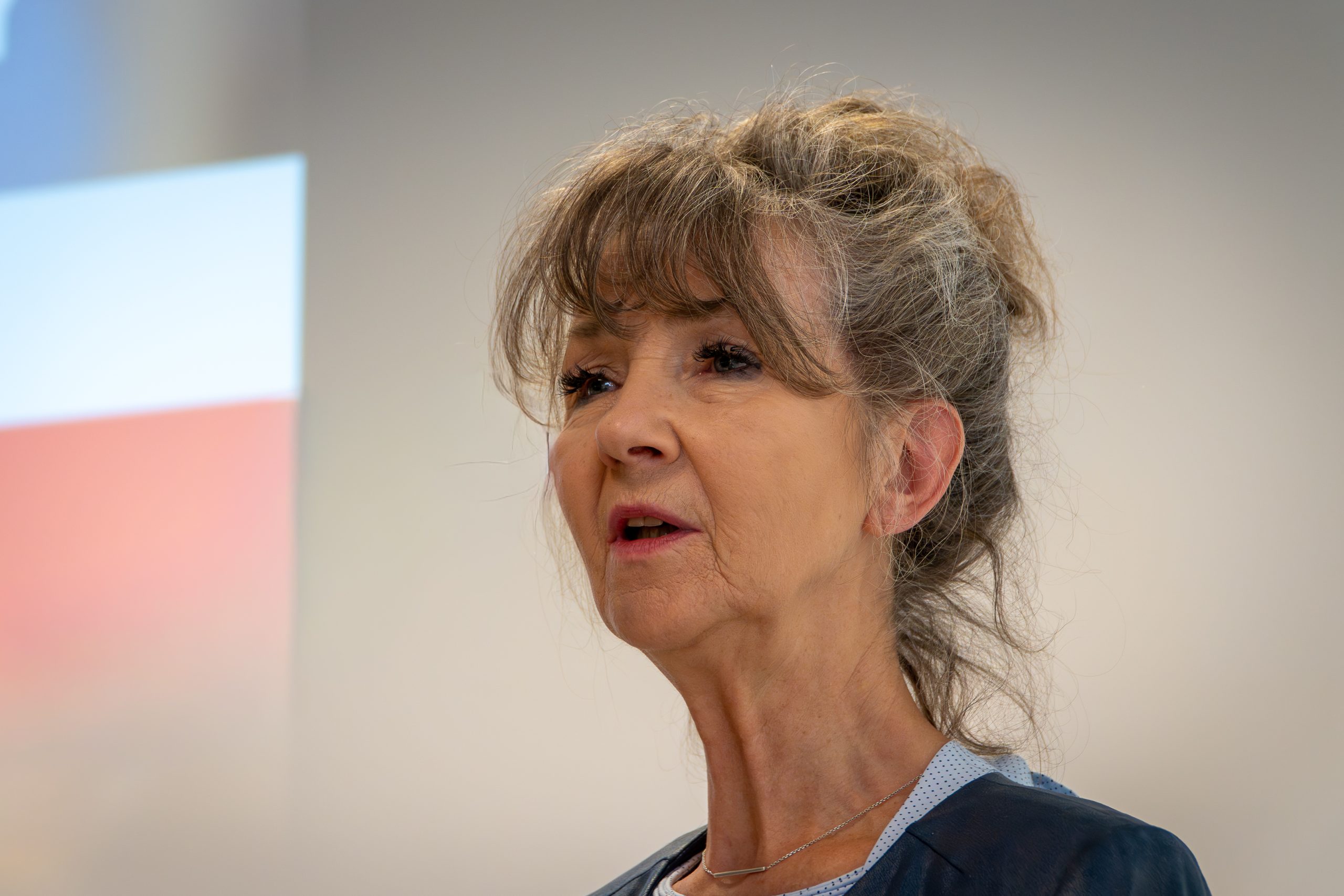 KMU WHITE COAT 2025-17