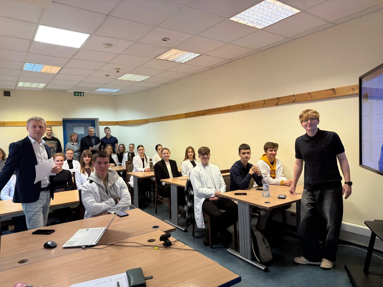 WhatsApp Image 2025-12-11 at 14.10.18_f73c2aa6