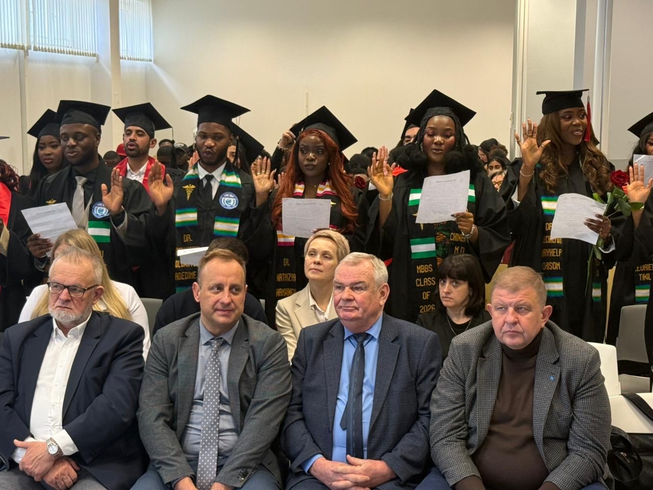 10f37b5c-9c39-4b98-8bca-bcbf3c8373a6