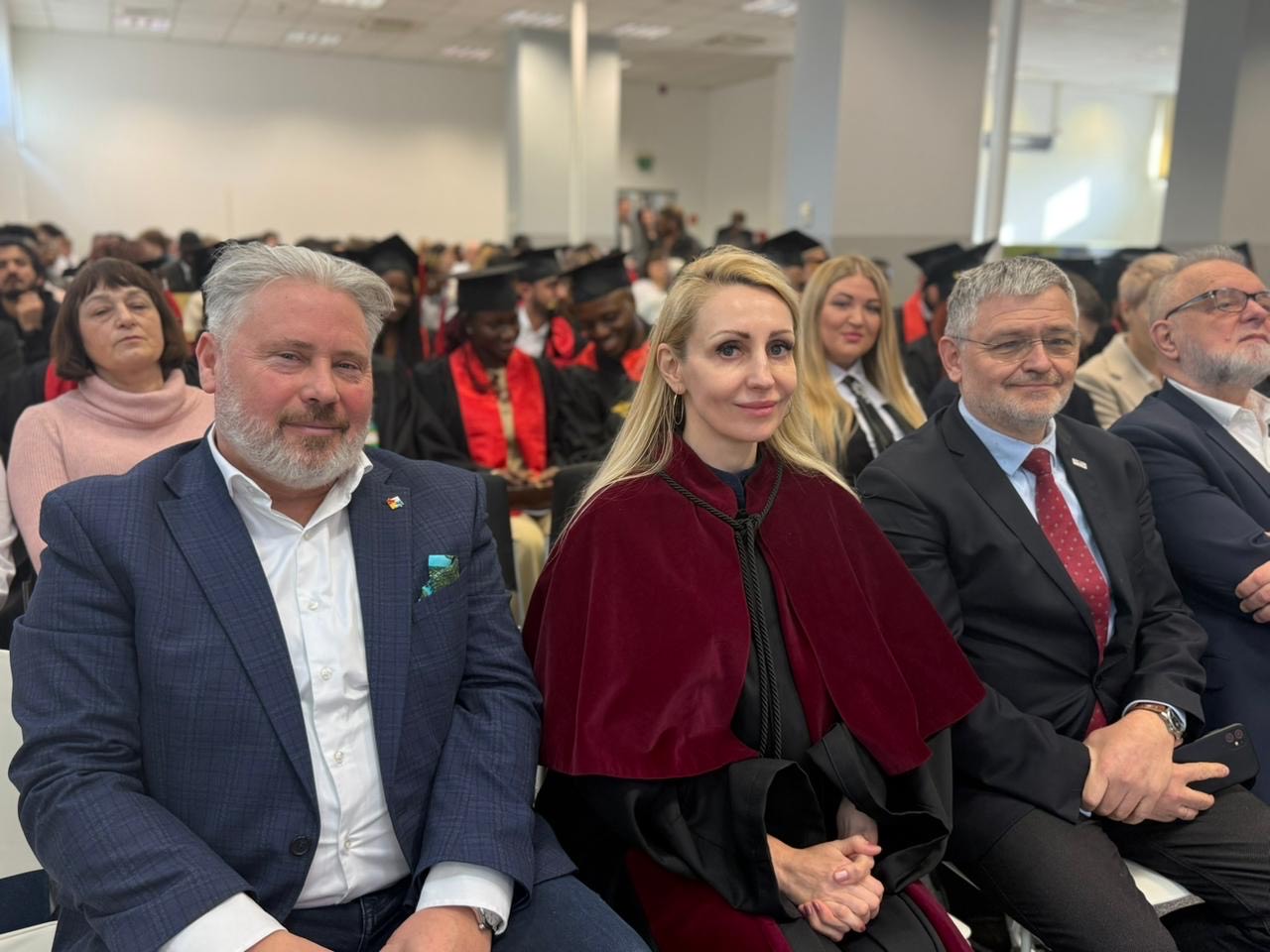 f620b9e7-aa02-4ebf-a8b7-02b7a870faaf